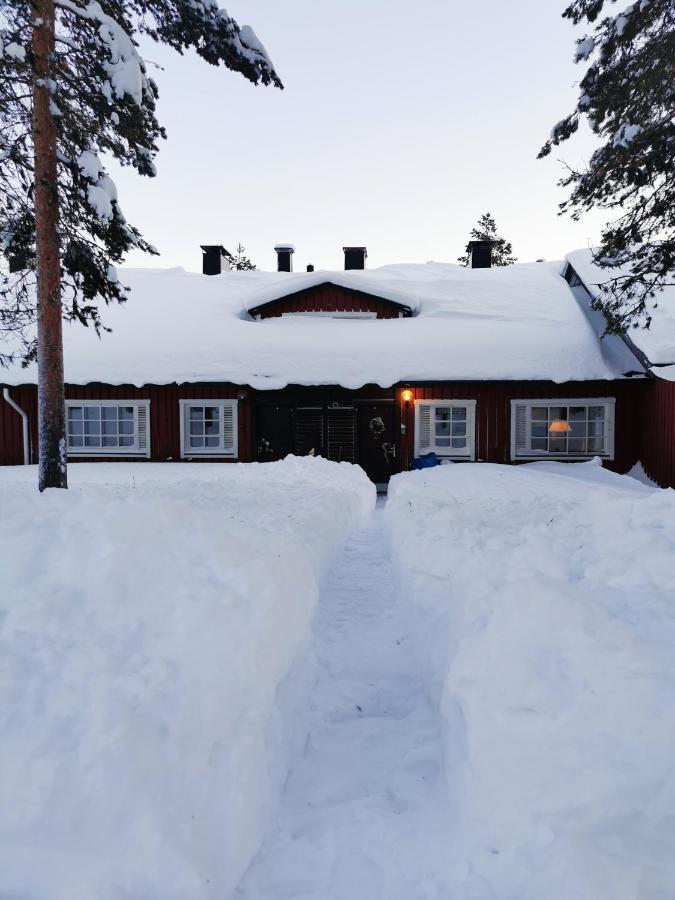 Winter Nest - A Cozy Accommodation In The Heart Of Saariselkae Kültér fotó